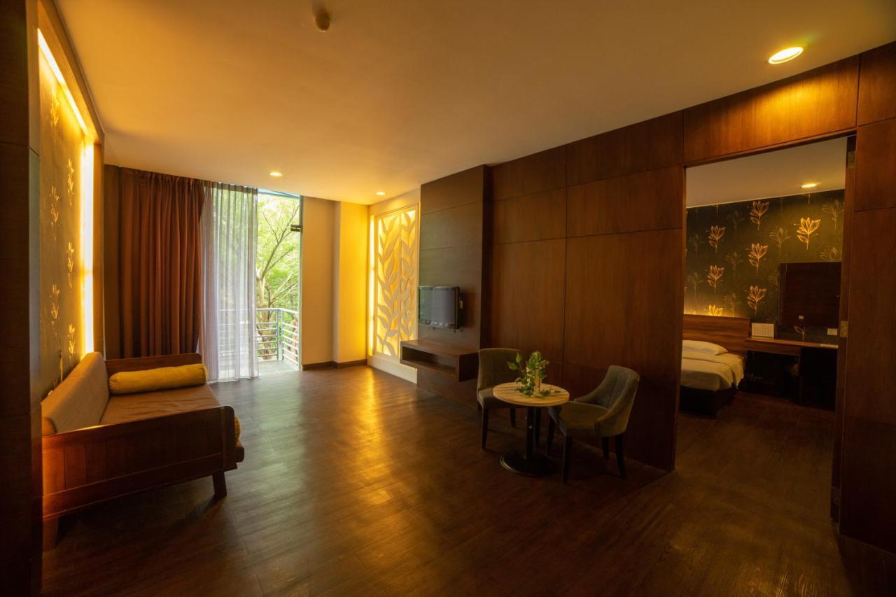 Waterfront Boutique Hotel Port Dickson Exterior foto