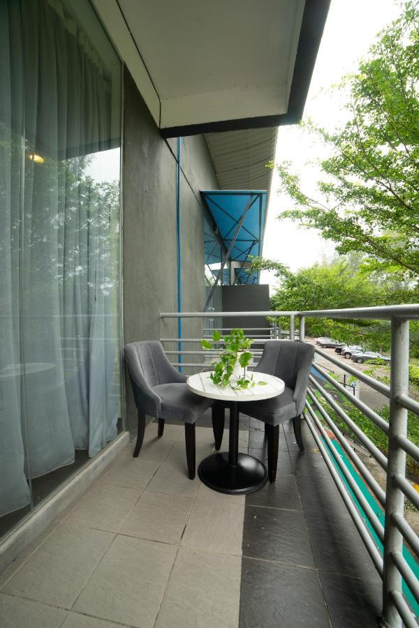 Waterfront Boutique Hotel Port Dickson Exterior foto